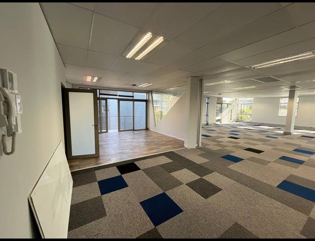 120M² OFFICE TO LET IN CENTURY CITY